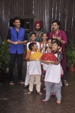 at Star Plus Junior Chef integration with RK Ganpati in Mumbai on 9th Sept 2013 (6).JPG